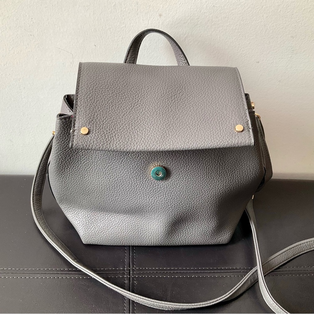 A new day backpack - EUC - Picture 2 of 6